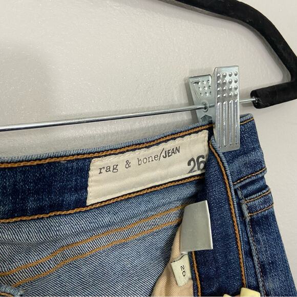 Rag & Bone Sonoma Raw Hem Capri Ankle Skinny
Slim Jean Size 26 - Picture 6 of 10